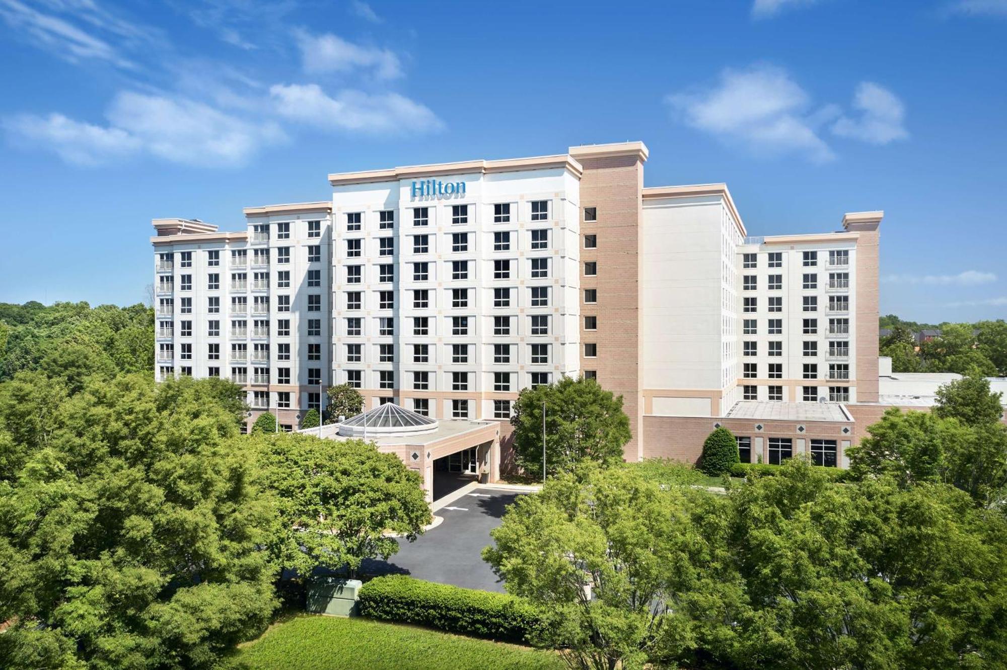 Hilton Charlotte Airport Hotel Exterior photo